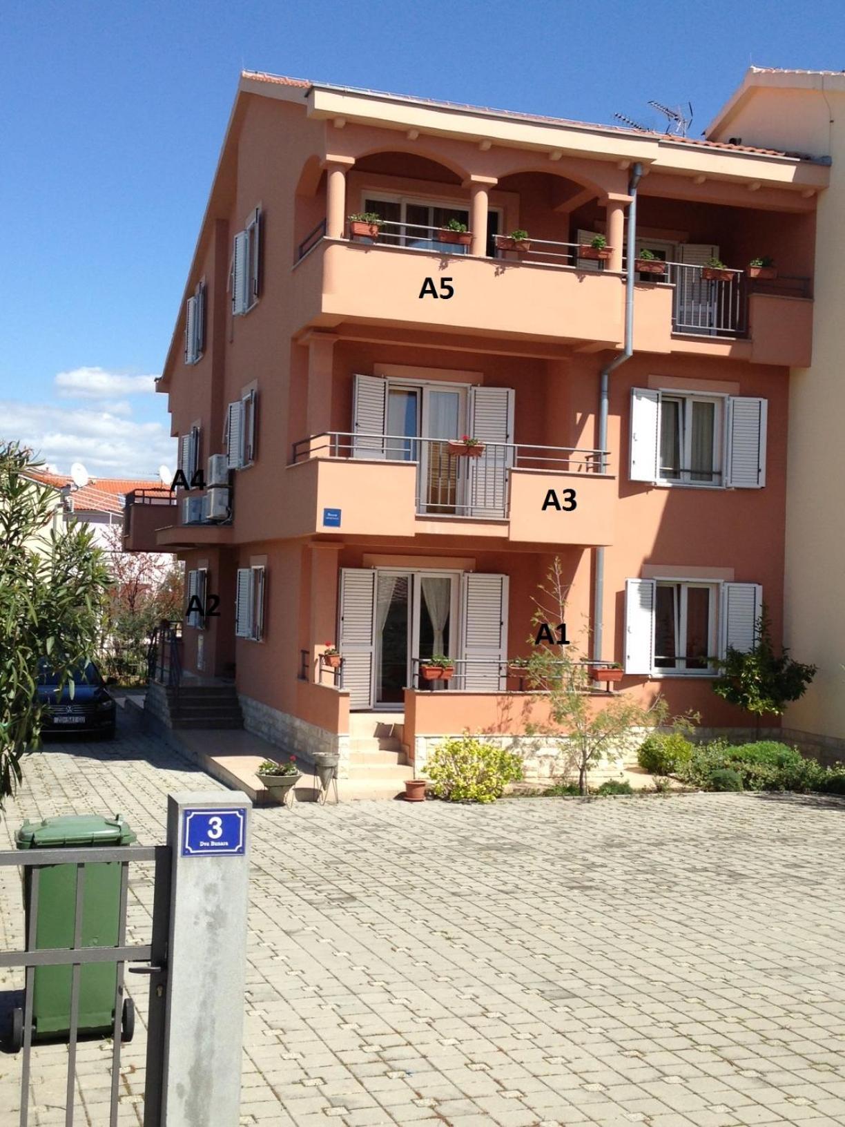 Apartments Juran Сукошан Экстерьер фото